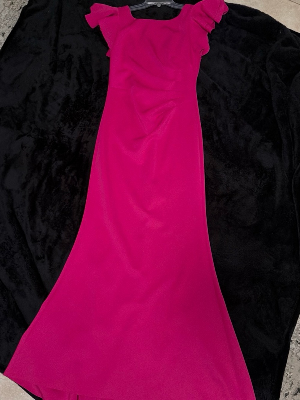 Jessica Howard Hot Pink Ruffle-Shoulder Maxi Dress